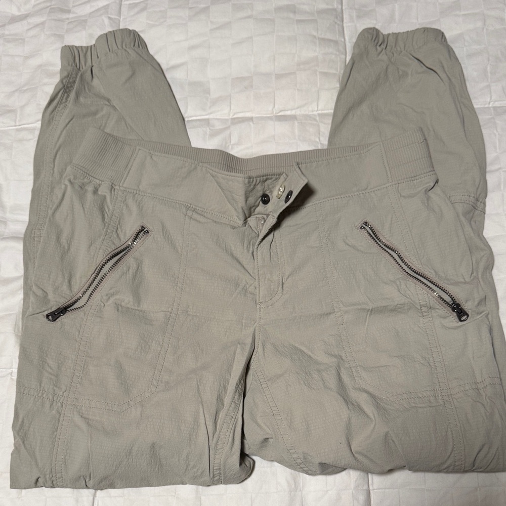 Women’s Athleta
